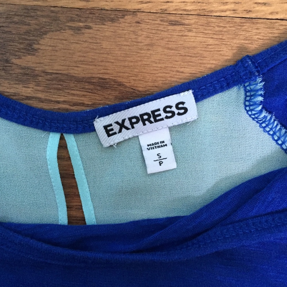 Express Blouse - Picture 3 of 5